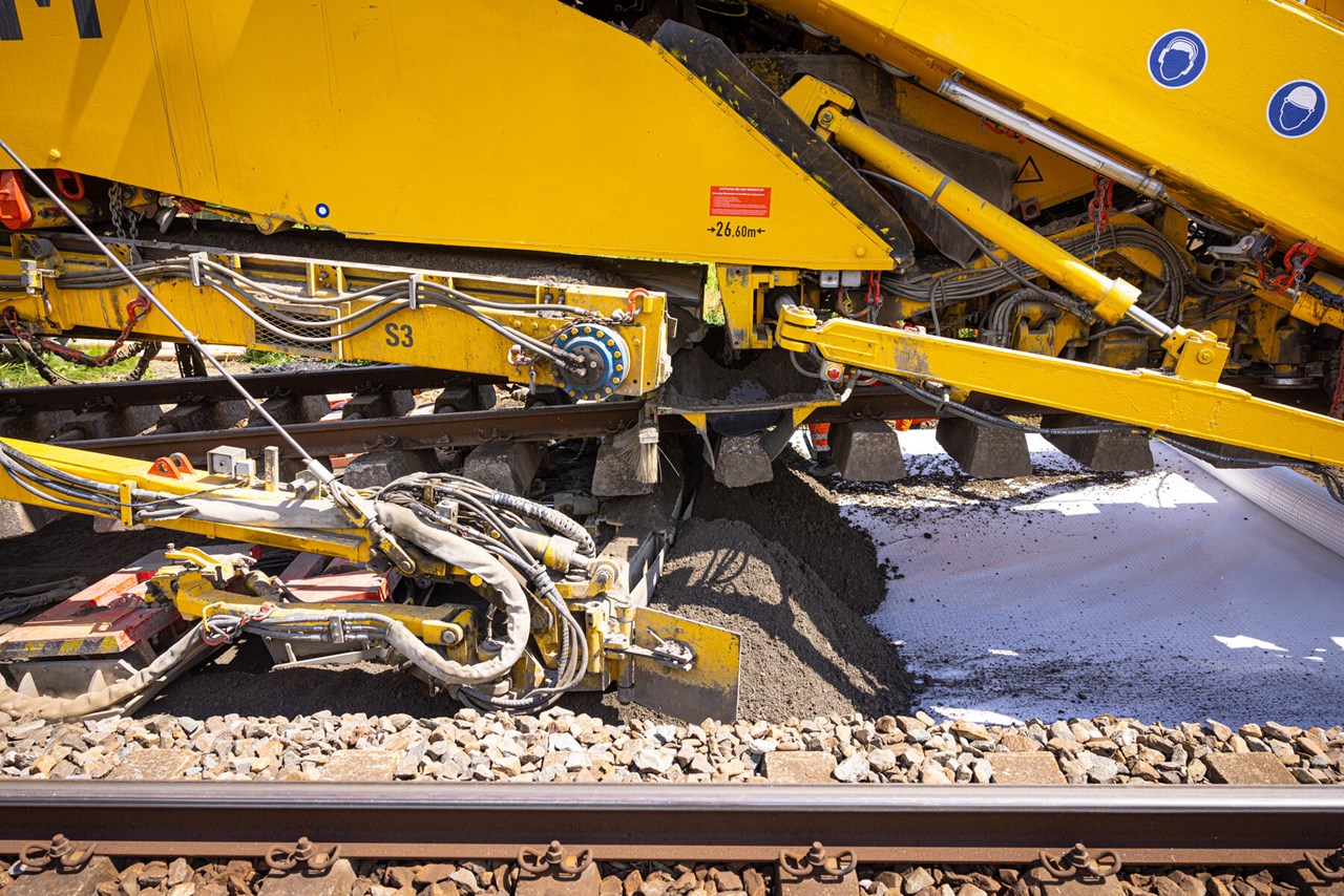 Web 20220715 125939 SV2753 Web 20220715 125939 SV2753