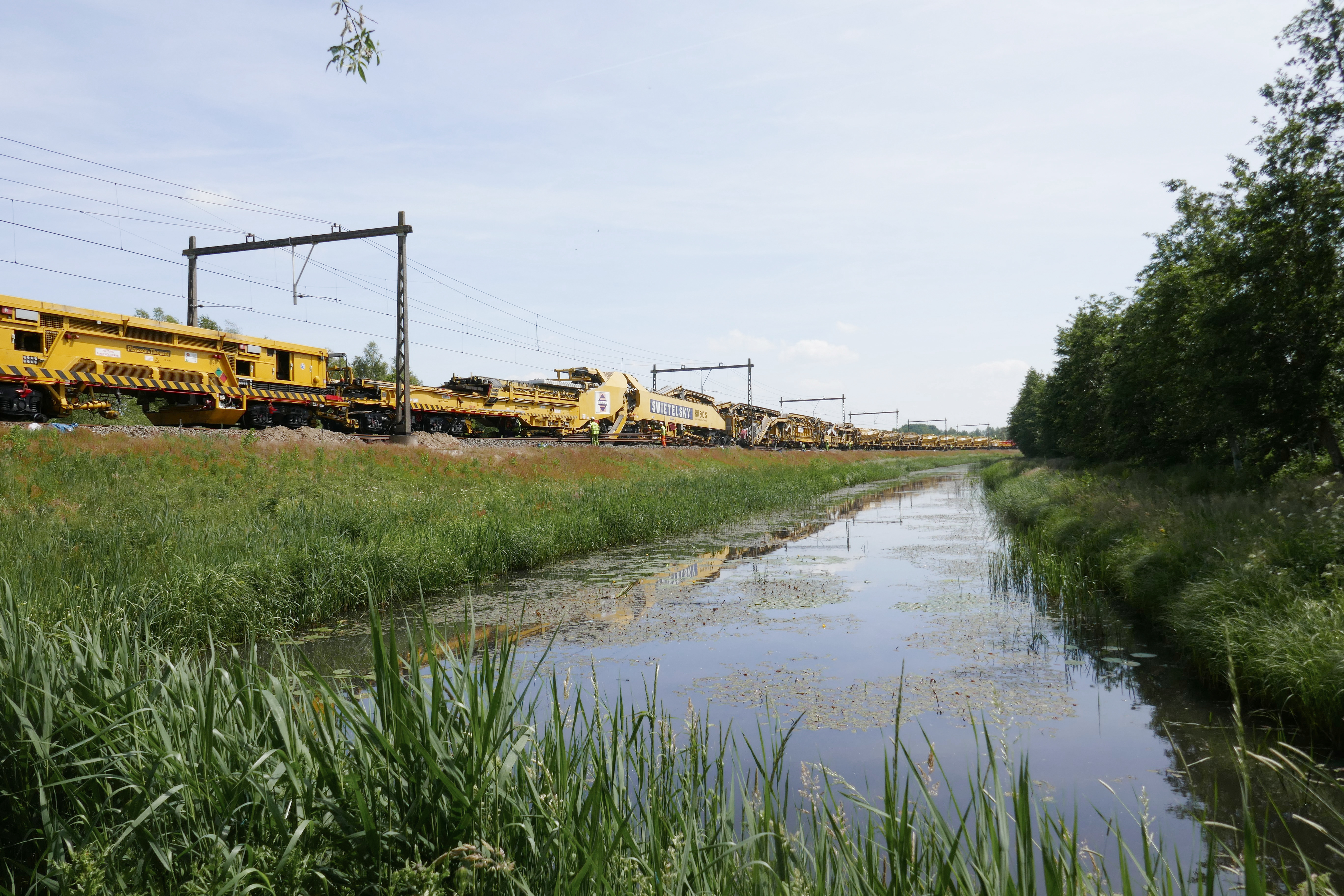 Gleisarbeiten (RU 800 S), Wadden - Spoorwegbouw