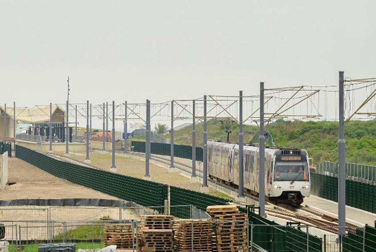 Metro Aan Zee Testrit 3 Metro Aan Zee Testrit 3