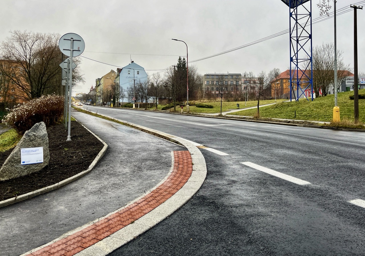 Silnice II/217, Aš – průtah městem - Wegen- en bruggenbouw